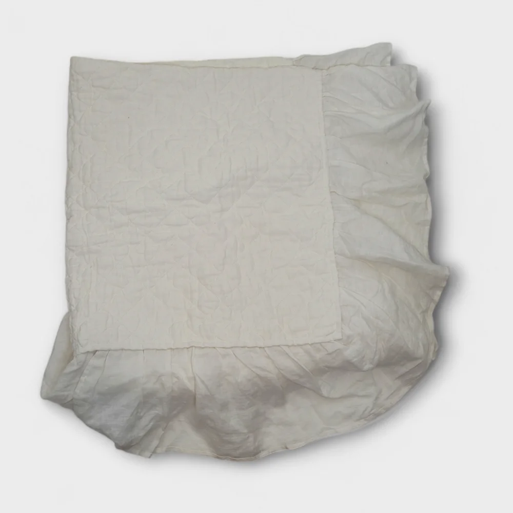 Amity Home Linen Caprice Quilted Ruffled Baby Quilt White